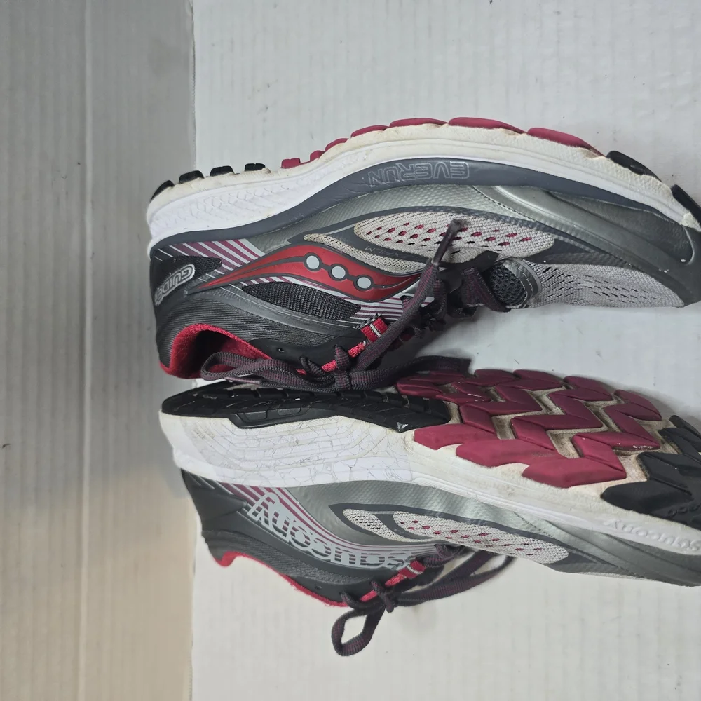 Saucony Black and White Athletic Shoes‎ for Performance